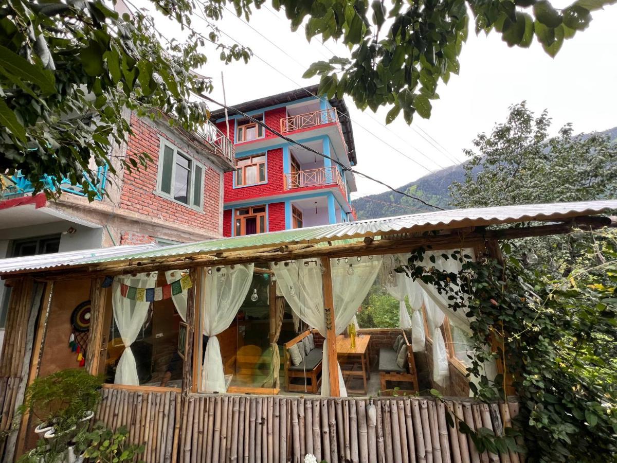 Yolo Backpackers - Manali Hostel Kültér fotó