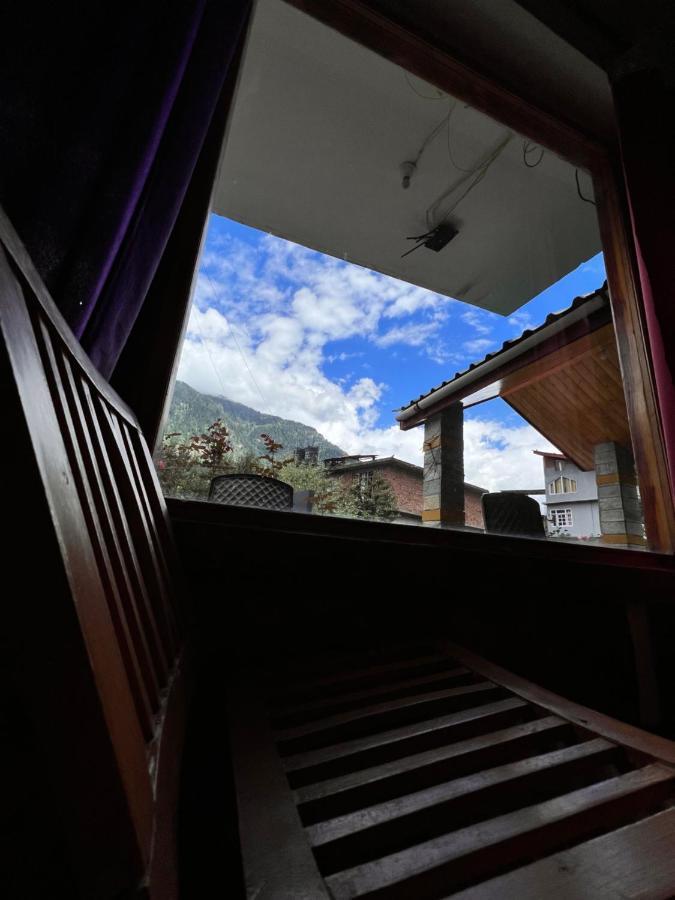 Yolo Backpackers - Manali Hostel Kültér fotó