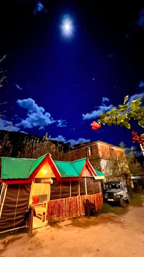 Yolo Backpackers - Manali Hostel Kültér fotó