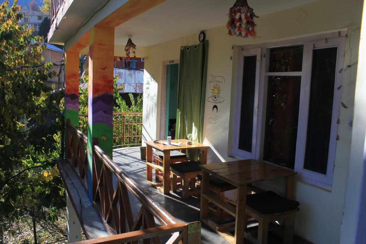 Yolo Backpackers - Manali Hostel Kültér fotó