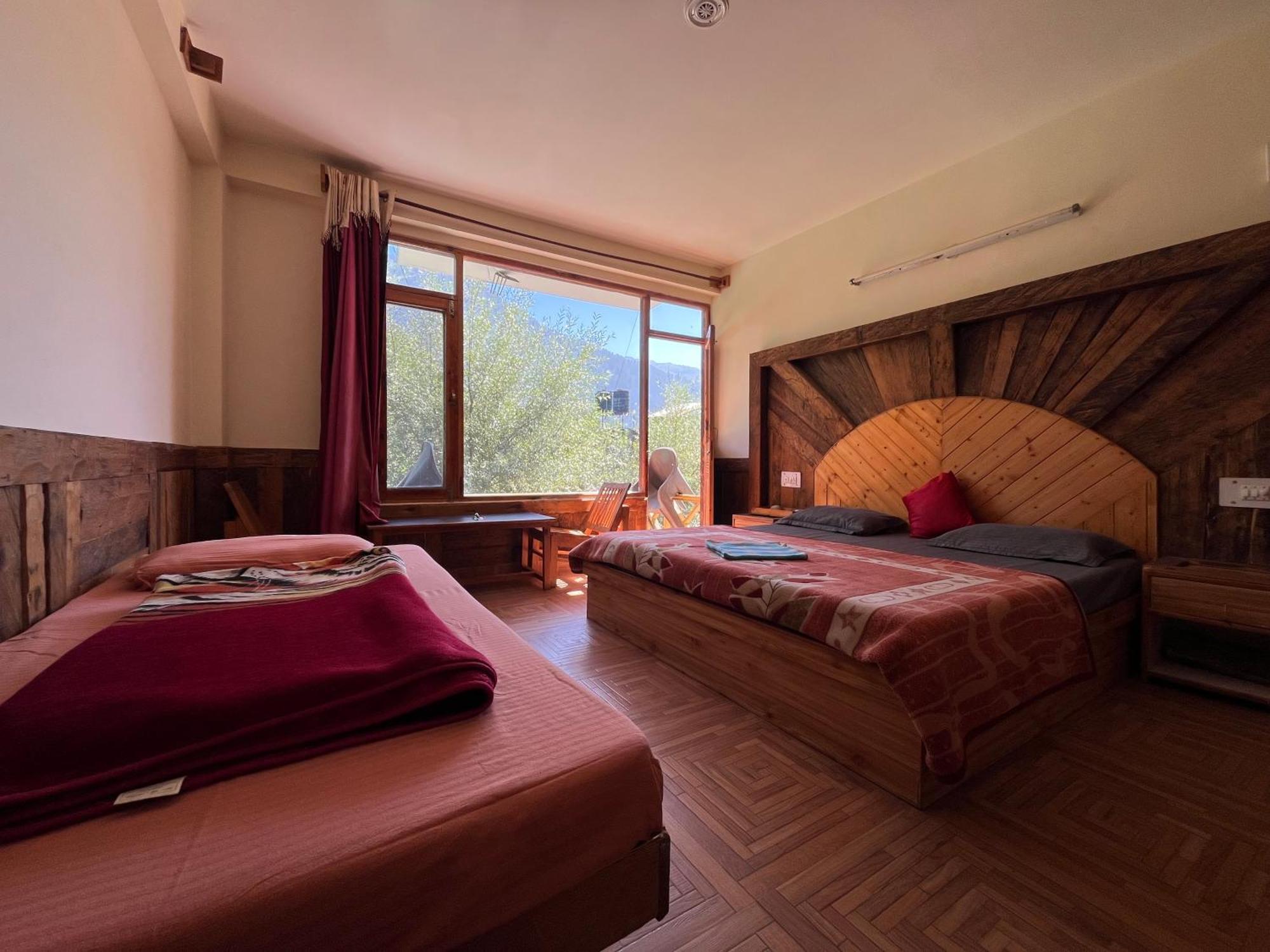 Yolo Backpackers - Manali Hostel Kültér fotó