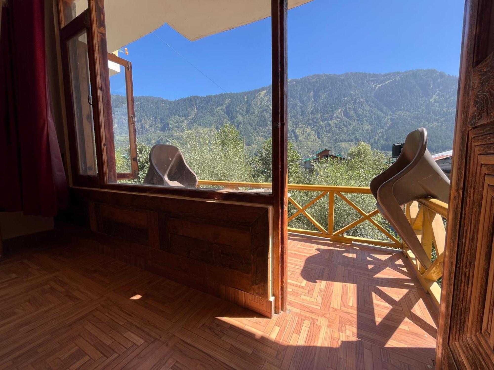 Yolo Backpackers - Manali Hostel Kültér fotó