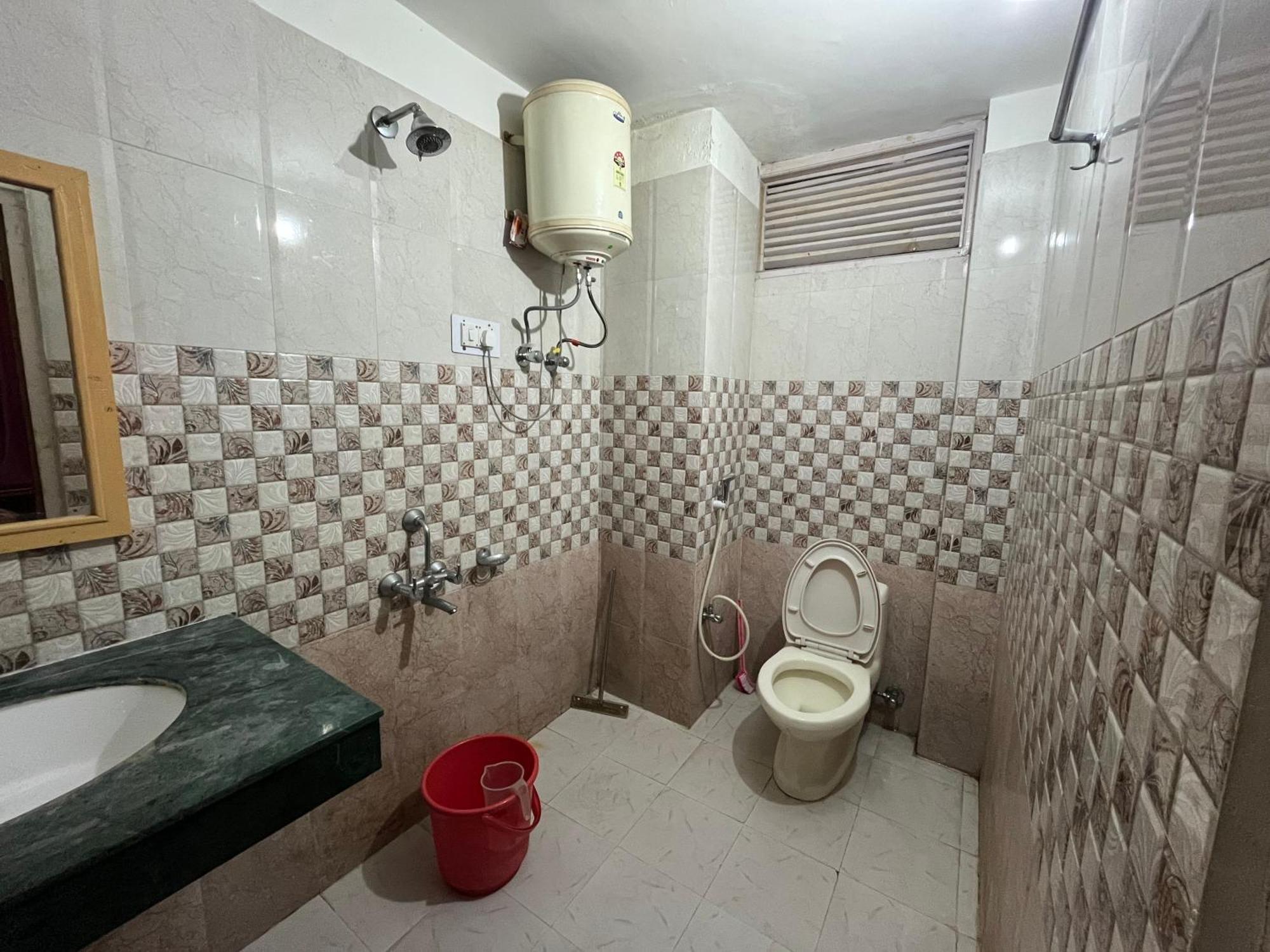 Yolo Backpackers - Manali Hostel Kültér fotó